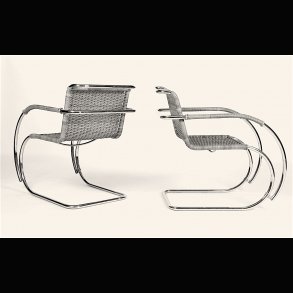 MR CHAIR RATTAN . MIES VAN DER ROHE 1927 