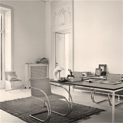MR CHAIR RATTAN . MIES VAN DER ROHE 1927 