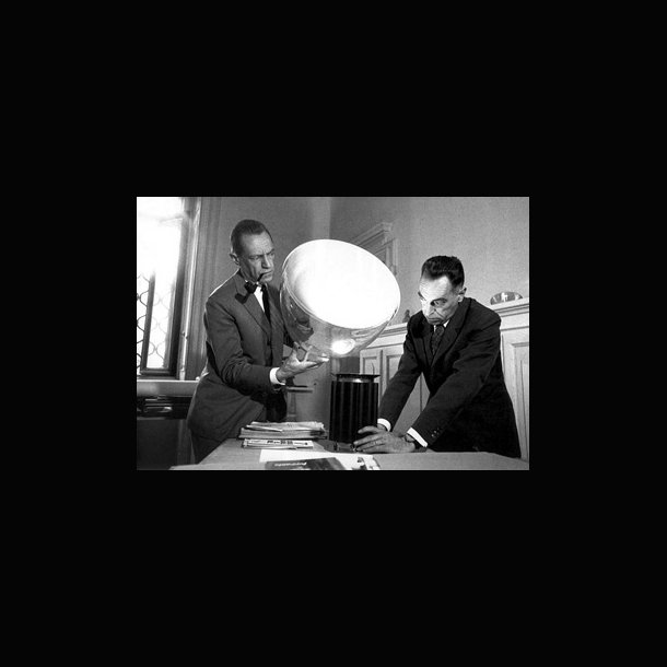 ACHILLE CASTIGLIONI &amp; TACCIA GLAS  
