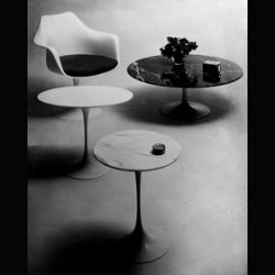 EERO SAARINEN . MARBLE SIDE TABLE .  KNOLL