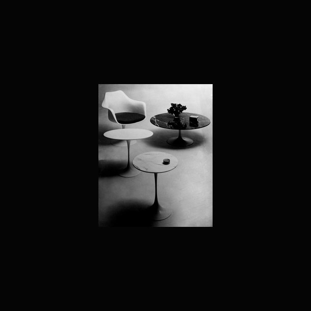 EERO SAARINEN . MARBLE SIDE TABLE .  KNOLL