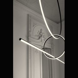 ARRANGEMENTS MICHAEL ANASTASSIADES . FLOS