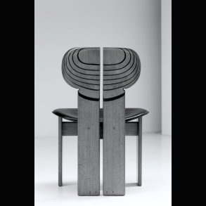 AFRICA CHAIR . BY TOBIA SCARPA
