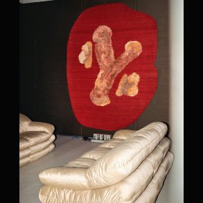 SOLAR SOFA . BY FAYE TOOGOOD 