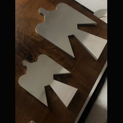 LITTLE DOVE WITH A BIG PEACEFUL STATEMENT . 18 CM DOVE . 