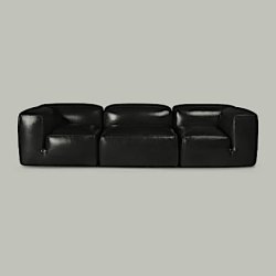 MARIO BELLINI  LEATHER SOFA . MODEL LE MURA  . MADE IN ITALY 