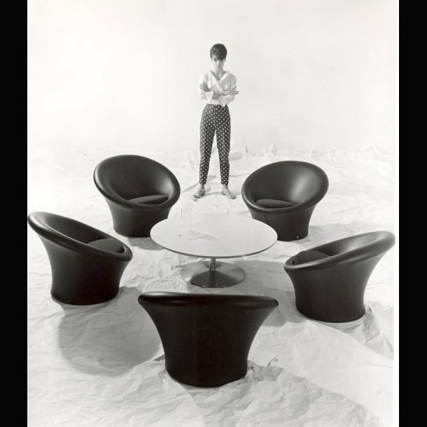 MUSHROOM CHAIR . PIERRE PAULIN