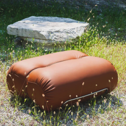 ORSOLA . POUF . GASTONE RINALDI 