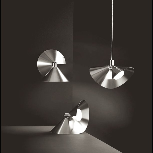 PEEL . STEEL . WALL LAMP
