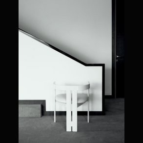 PIGRECO CHAIR . BY SCARPA . LAQUERED EDITION 
