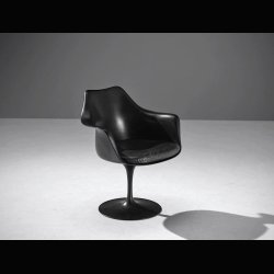BLACK TULIP CHAIR . KNOLL 