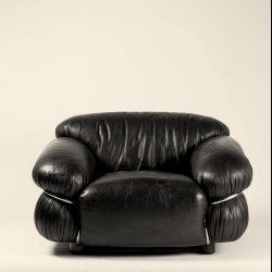 SESANN LEATHER ARMCHAIR . BY GIANFRANCO FRATTINI 