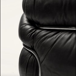 SESANN LEATHER ARMCHAIR . BY GIANFRANCO FRATTINI 