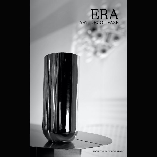  VASE . 24 CM H . POLISHED STEEL . ART DECO