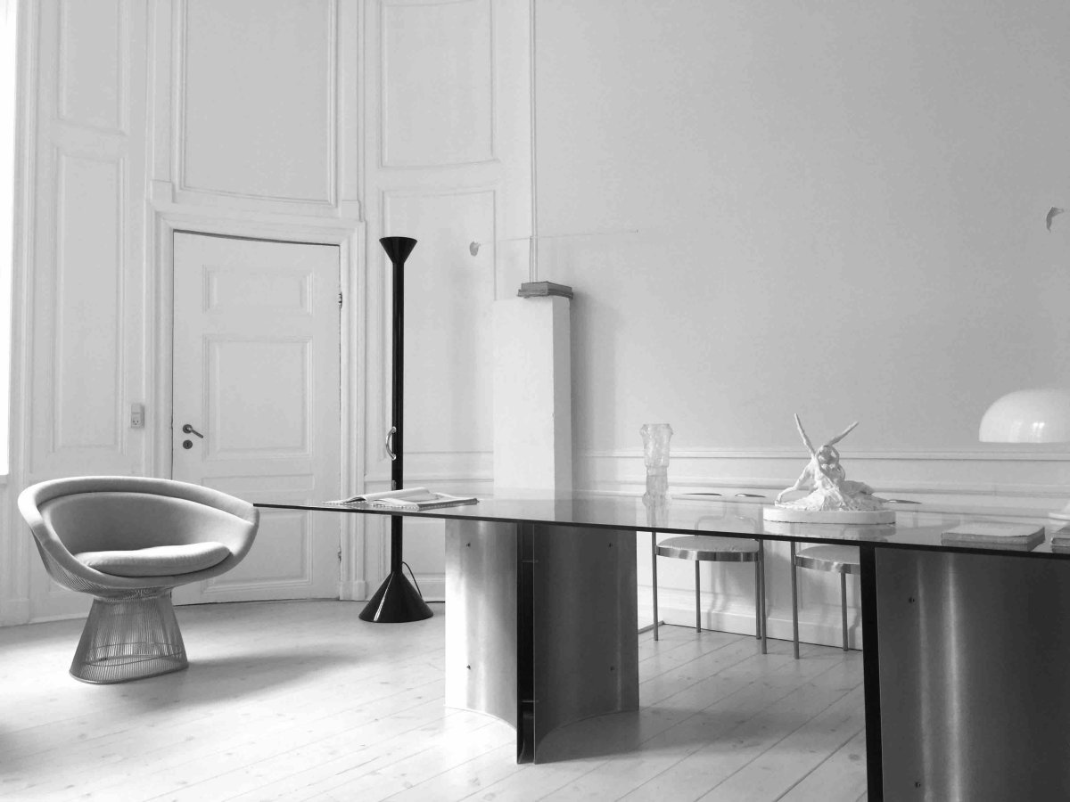 STEEL TABLE . DINING TABLE . - DINING TABLE - SACRECOEUR DESIGN STORE