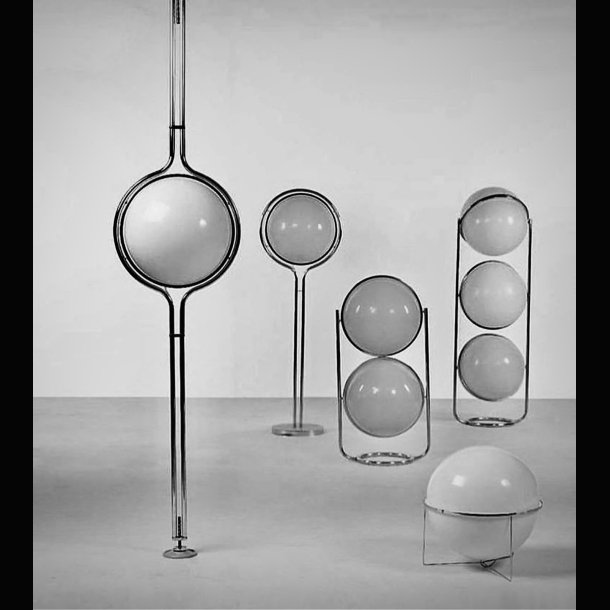 SPHERE LAMP . RE-EDITION . DESIGN BY GARRAULT &amp; DELORD . 1972