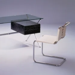 SPOLETO HAIRY LEATHER CHAIR . BY KNOLL