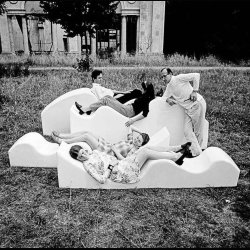 SUPERONDA SOFA 1967  .  poltronova  .  on display