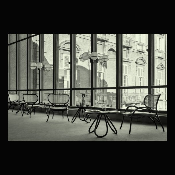 THONET ARMCHAIR . GTV 