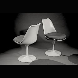TULIP CHAIRS LEATHER  . KNOLL 