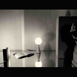 GIO PONTI . MINI WHITE BILIA TABLE LAMP . FONTANA ARTE