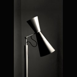 PARLIMENT FLOOR LAMP . LE CORBUSIER