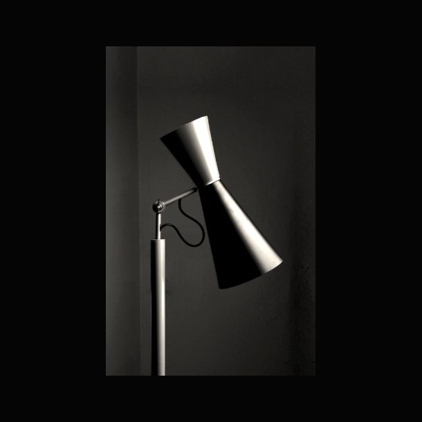 PARLIMENT FLOOR LAMP . LE CORBUSIER