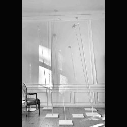 LA POESIE  > WE NEED MORE POETRY  ... 