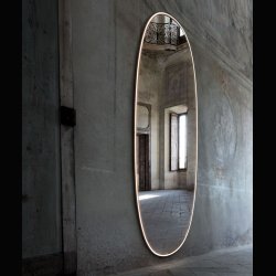 LA PLUS BELLE . PHILIPPE STARCK