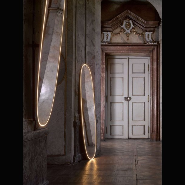 LA PLUS BELLE . PHILIPPE STARCK