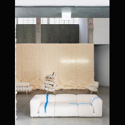 MARIO BELLINI SOFA . BOUCLE FABRIC . MODEL LE MURA 