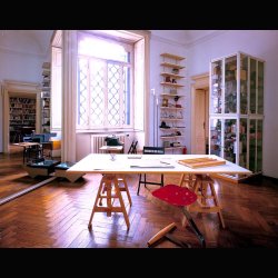 LEONARDO TABLE. ACHILLE CASTIGLIONI . ZANOTTA 