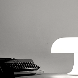 NESSINO TABLE LAMP . 1967 . ARTEMIDE 