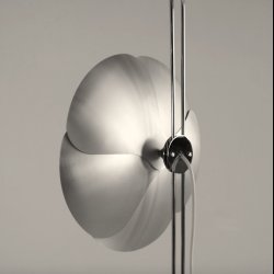 FLEUR D' OLIVIER MOURGUE  . LAMP 2093 / 150 . 1969