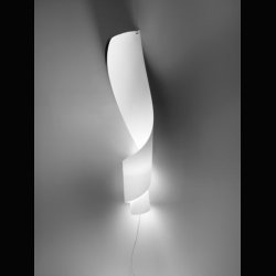 INGO MAURER . OOPS LAMP 