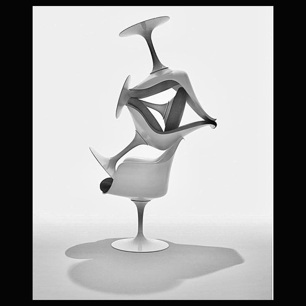 SAARINEN  . TULIP CHAIRS  . KNOLL 