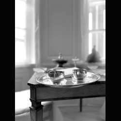 COFFEE CUP . POLISHED STEEL . TERMO .  8 CM X 6 CM   