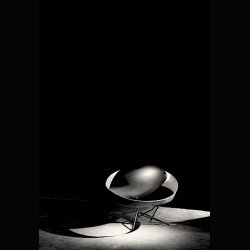 WHITE SATURN TABLE LAMP . SERGE MOUILLE . MADE IN FRANCE 