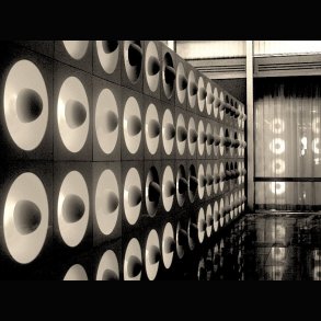 SPIEGEL WALL LAMP . VERNER PANTON 