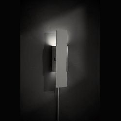 STEEL  WALL  LAMP . PIVOTING . 