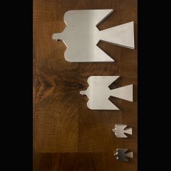 LITTLE DOVE WITH A BIG PEACEFUL STATEMENT . 18 CM DOVE . 