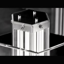 SUPERWIRE T . TABLE LAMP . BY FORMAFANTASMA . IT 