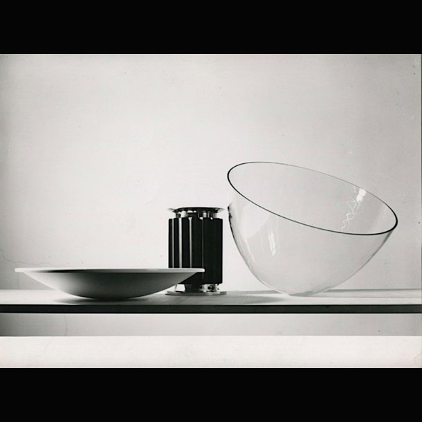 TACCIA LAMP .  BY CASTIGLIONI .  FLOS 