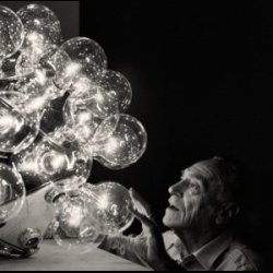 TARAXACUM WALL LAMP . FLOS