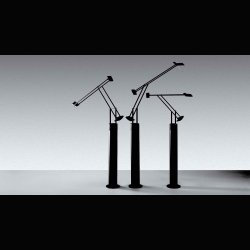 TIZIO DESK LAMP . 