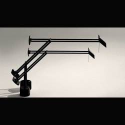 TIZIO DESK LAMP . 